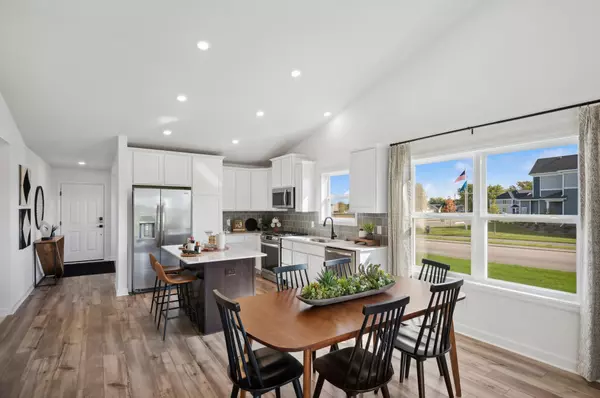 Lino Lakes, MN 55038,7661 Rainy LN