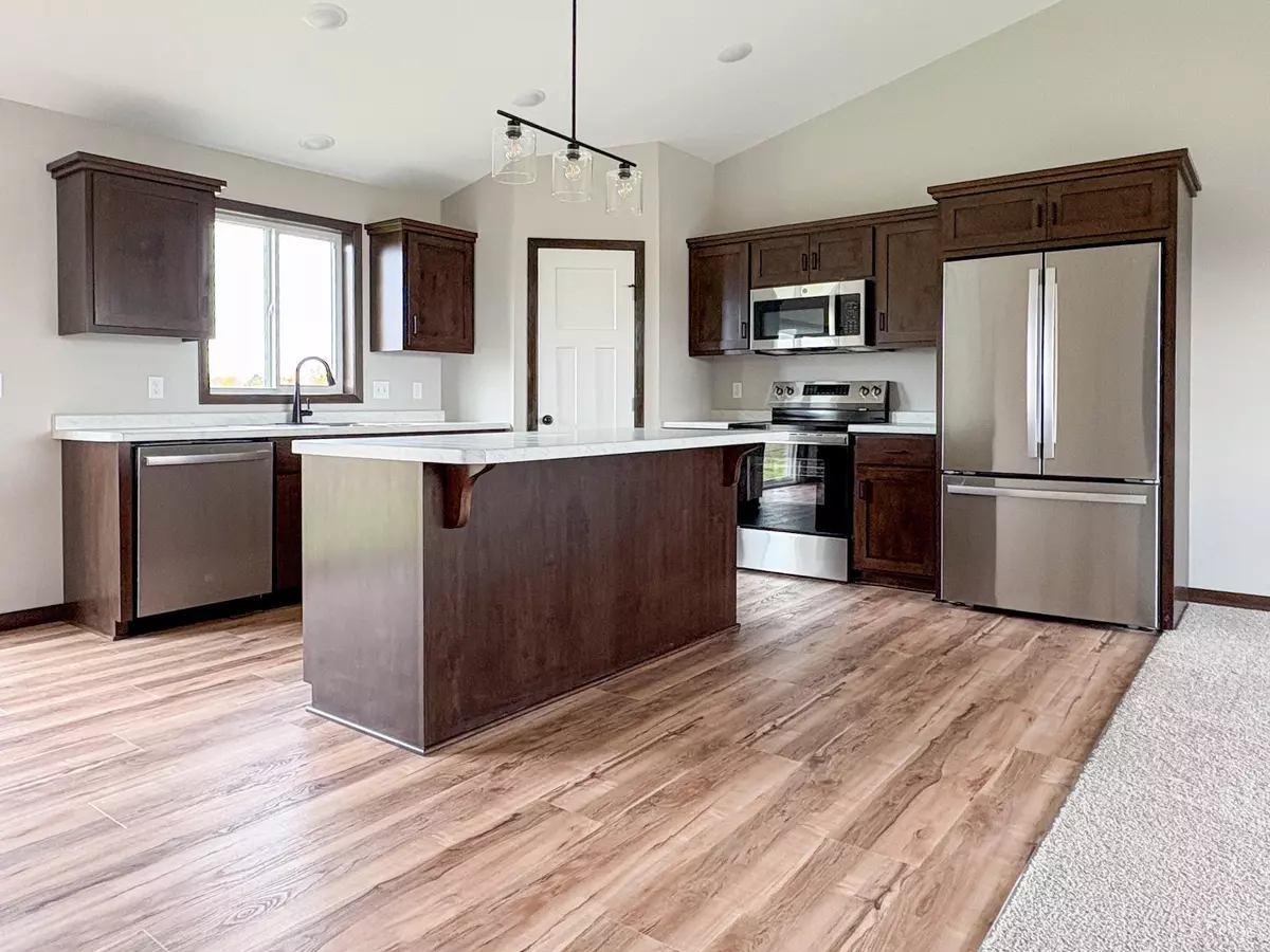 Saint Cloud, MN 56304,4629 8th ST NE