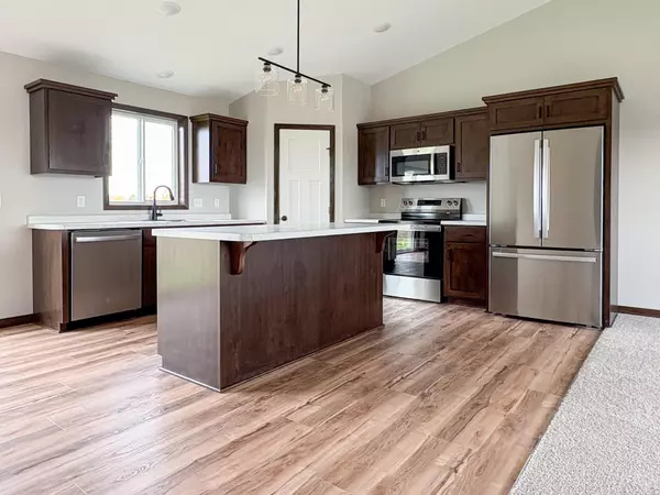 4629 8th ST NE, Saint Cloud, MN 56304