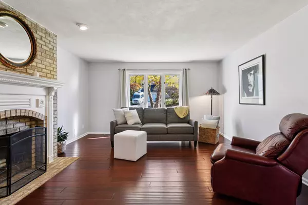 Long Lake, MN 55356,305 Glenmoor LN