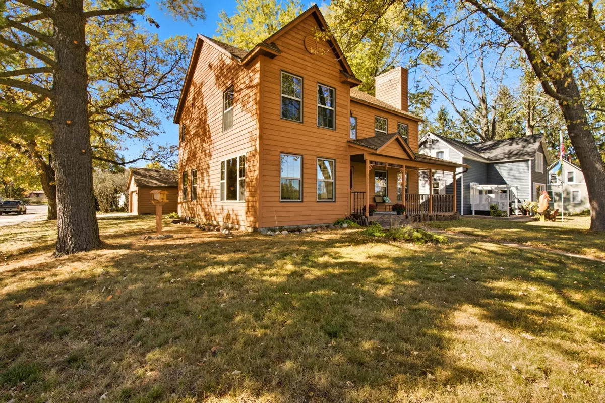 Sartell, MN 56377,501 River side AVE N