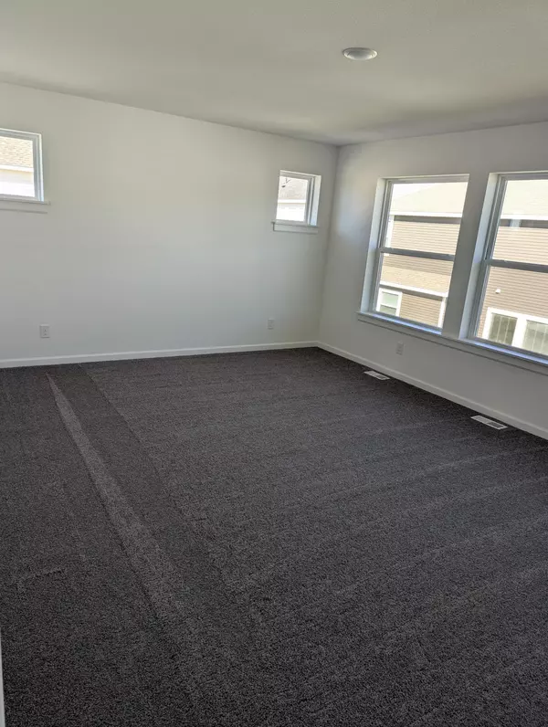 Rosemount, MN 55068,1123 151st ST