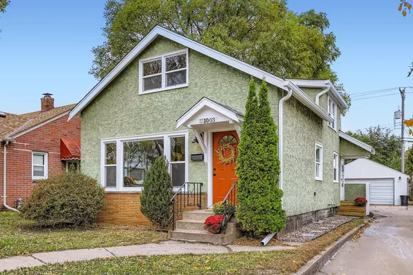 Saint Paul, MN 55104,1003 Minnehaha AVE W