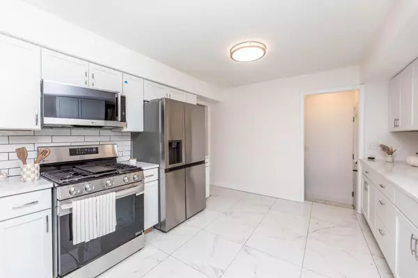 Fridley, MN 55432,5981 5th ST NE