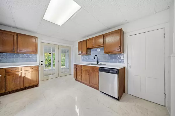 North Mankato, MN 56003,536 Garfield AVE