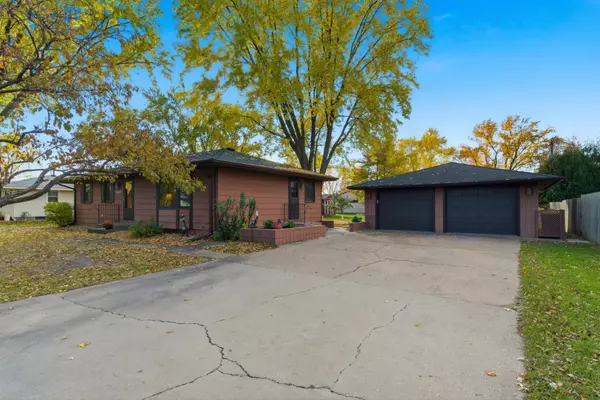 Brooklyn Park, MN 55445,10517 Quebec AVE N