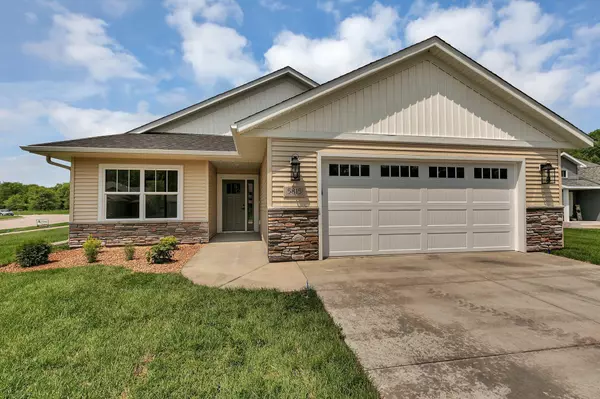 5815 Rivers Edge DR, Saint Cloud, MN 56303