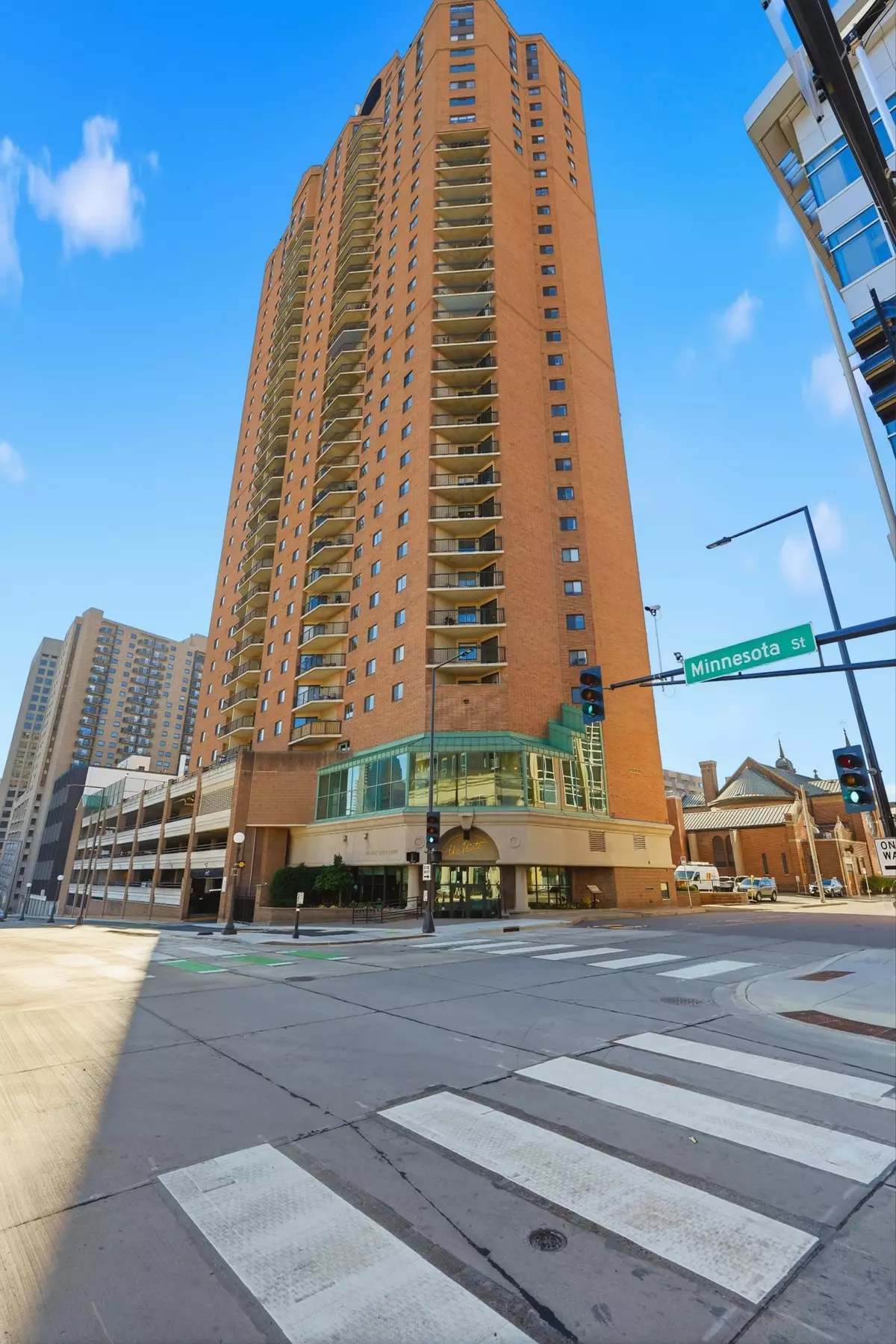 Saint Paul, MN 55101,78 10th ST E #2807