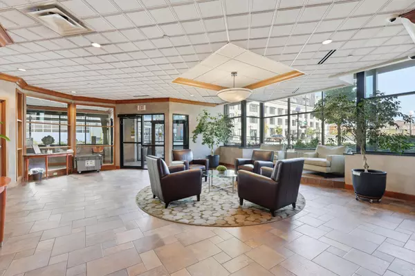 Saint Paul, MN 55101,78 10th ST E #2807