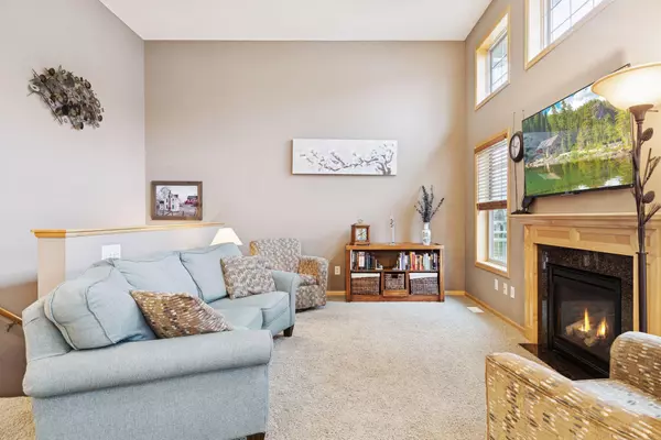 Woodbury, MN 55129,3124 Frontier DR