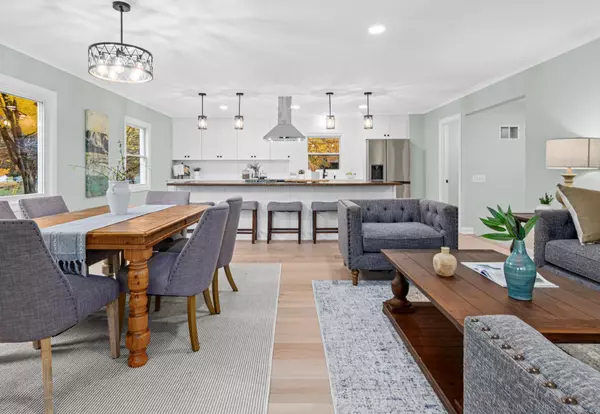 Mound, MN 55364,2901 Hazelwood LN