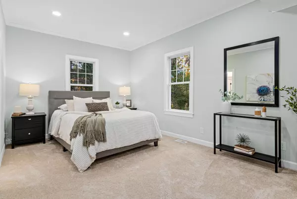 Mound, MN 55364,2901 Hazelwood LN