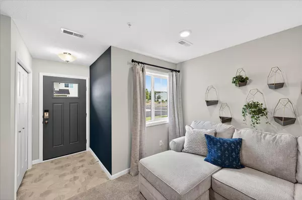 Zimmerman, MN 55398,12655 Pond View RD