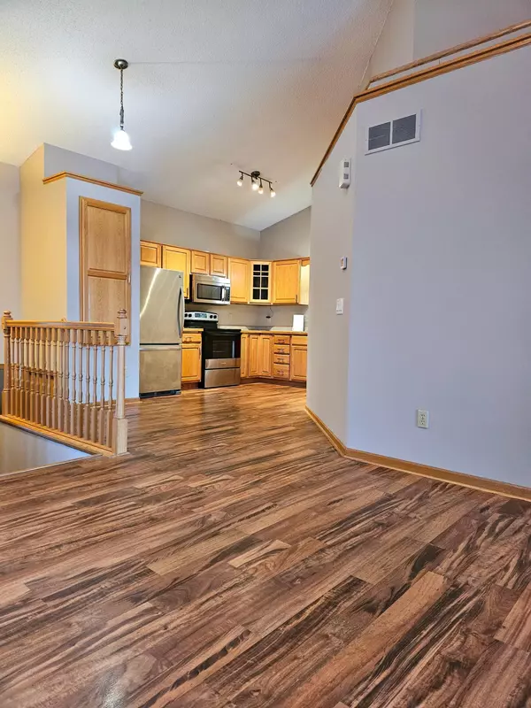 Rogers, MN 55374,21742 Linden WAY