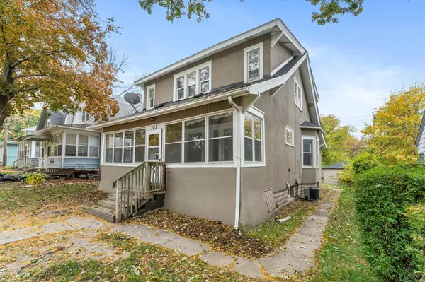 Saint Paul, MN 55107,745 Oakdale AVE