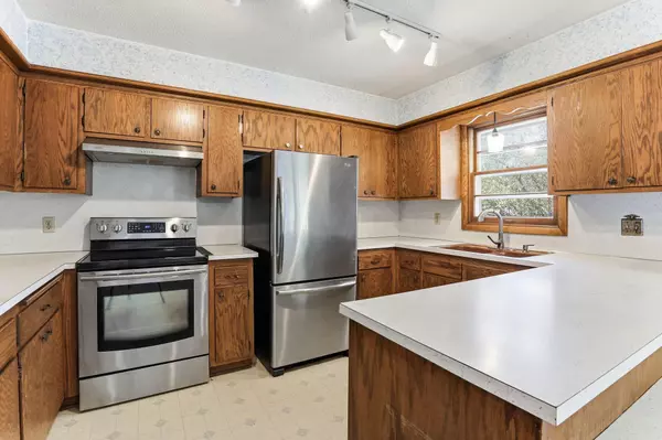 Golden Valley, MN 55427,1409 Independence AVE N