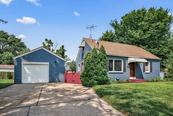 130 17th AVE S, Hopkins, MN 55343