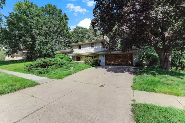 New Hope, MN 55427,3830 Boone AVE N