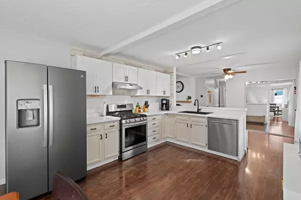 Coon Rapids, MN 55433,9931 Larch ST NW