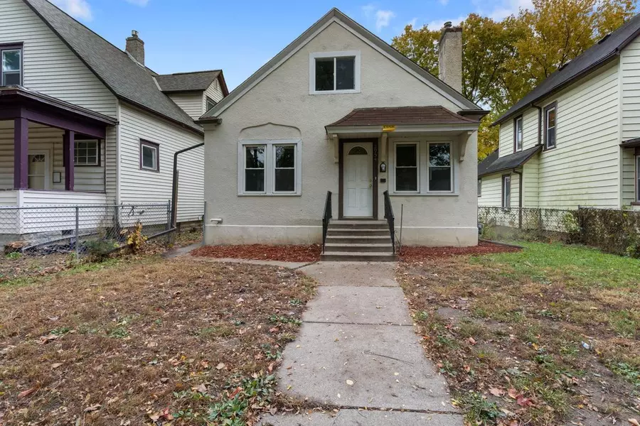 2954 Russell AVE N, Minneapolis, MN 55411