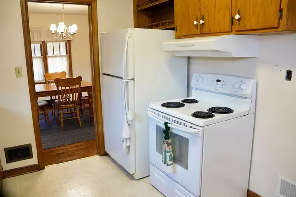 Monticello, MN 55362,113 E 4th ST