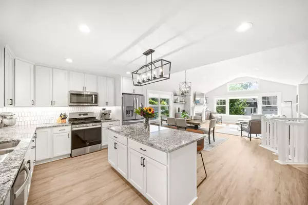 New Hope, MN 55428,7210 51st AVE N