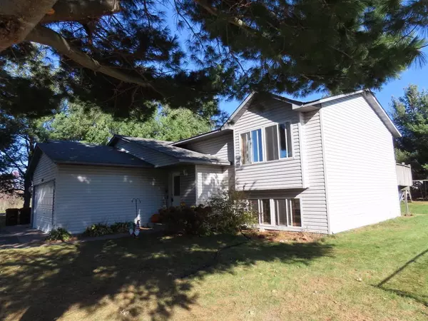 Braham, MN 55006,1001 Lincoln CIR