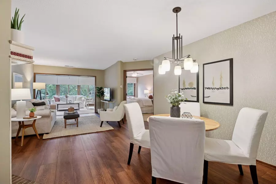 7942 Timber Lake DR, Eden Prairie, MN 55347