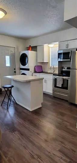 Bemidji, MN 56601,1107 Park AVE NW