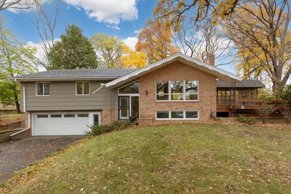 Excelsior, MN 55331,50 Willow Wood DR