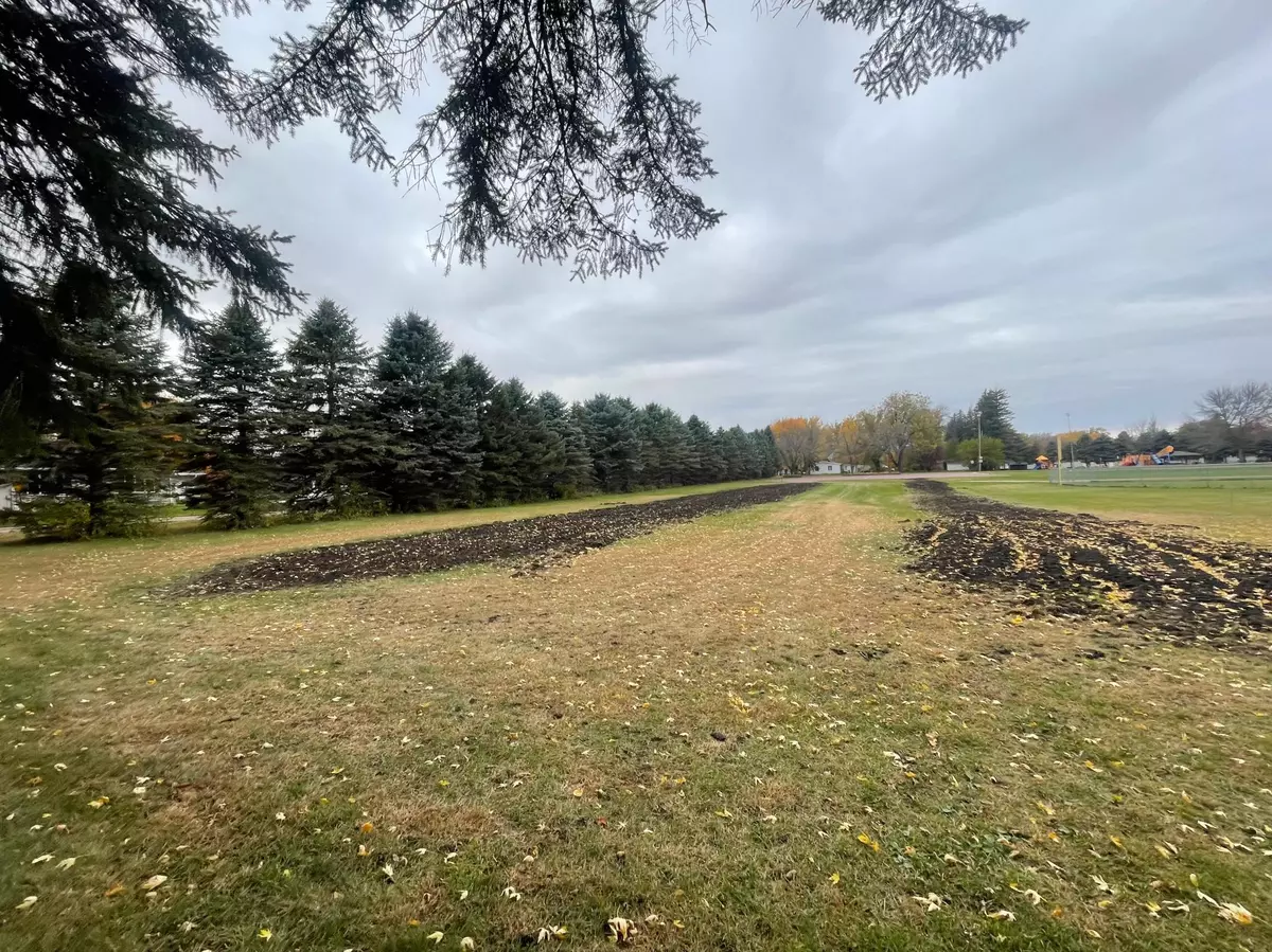 Tracy, MN 56175,320 Elm ST