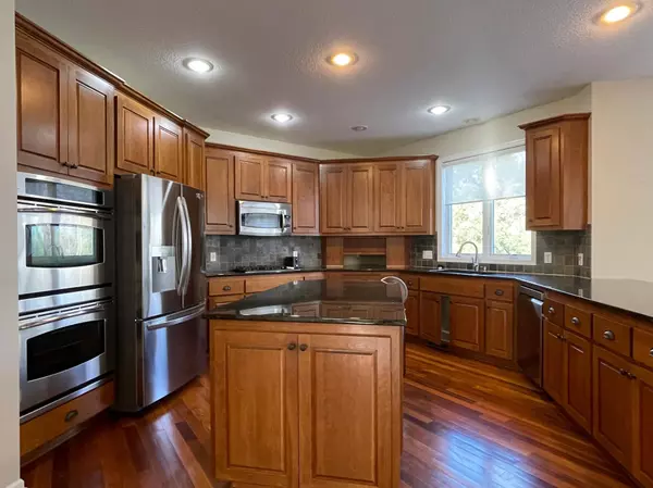 Eden Prairie, MN 55347,12424 Princeton AVE