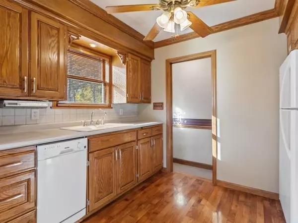 Little Canada, MN 55117,2791 Centerville RD