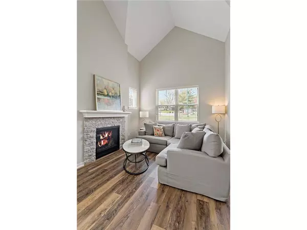 Maplewood, MN 55119,2651 New Century BLVD S