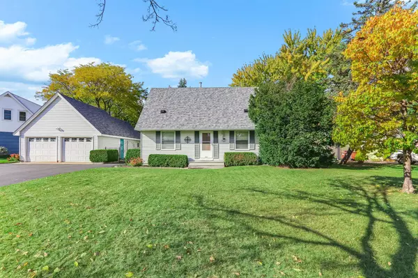 8948 Hallmark AVE S, Cottage Grove, MN 55016