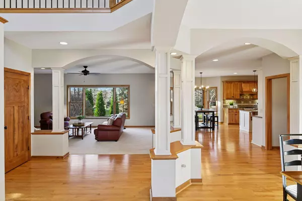 Victoria, MN 55386,8190 Kelzer Pond DR