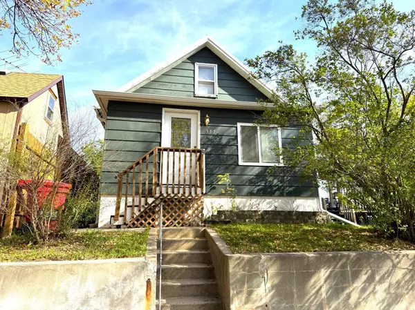 317 5th AVE, Bovey, MN 55709