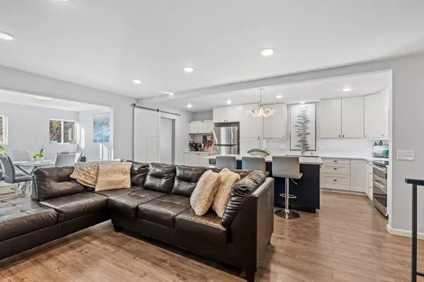 Brooklyn Center, MN 55429,7073 Unity AVE N