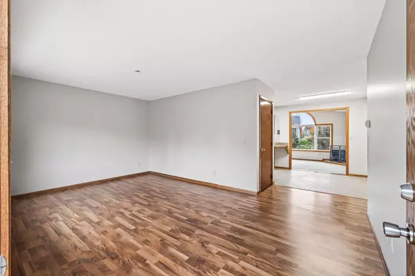 Lino Lakes, MN 55014,6558 Hokah DR