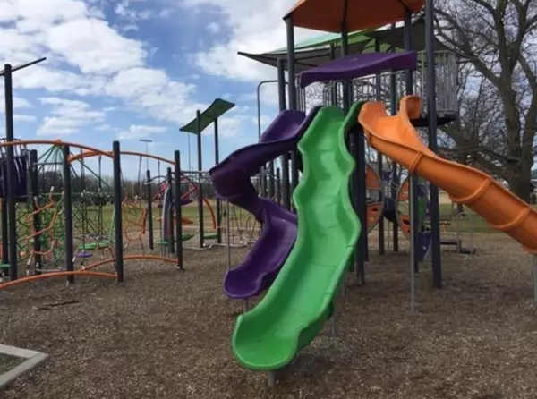 Blaine, MN 55449,12554 Erskin ST NE