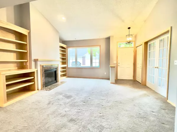 Blaine, MN 55449,12022 Vermillion ST NE #B