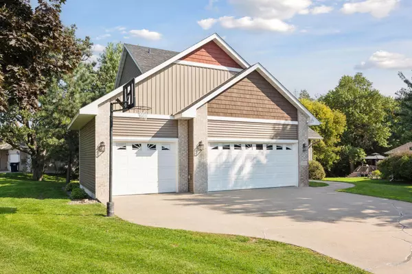 Monticello, MN 55362,2532 Eastwood LN