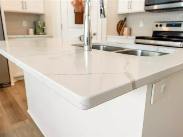 Baxter, MN 56425,4882 Emily RD