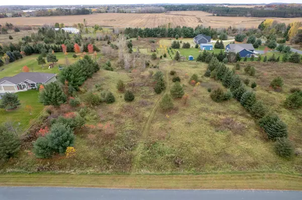 1269 202nd AVE, Star Prairie, WI 54017