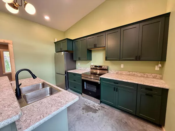 Tower City, ND 58071,903 Minnesota AVE