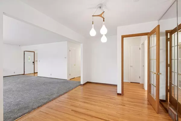 Saint Louis Park, MN 55426,1410 Hillsboro AVE S