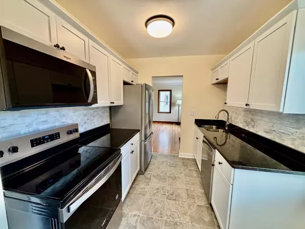 Saint Louis Park, MN 55416,5831 W Lake ST