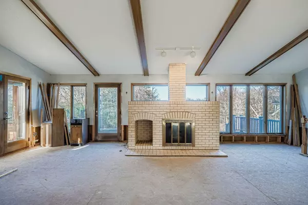 Lake Elmo, MN 55042,9320 53rd ST N