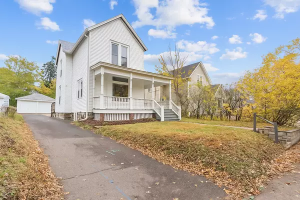 Saint Paul, MN 55130,870 Clark ST