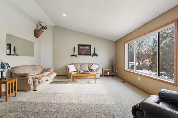 Owatonna, MN 55060,1055 Johnson PL SE